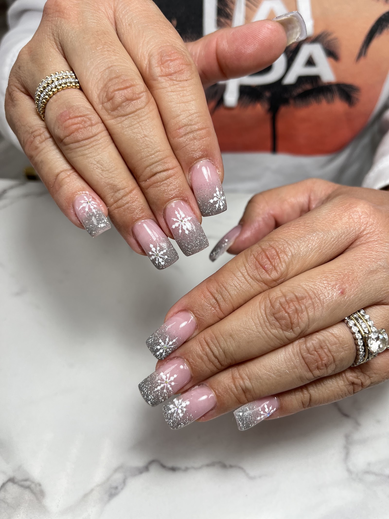 Modern Grace Nail Spa logo